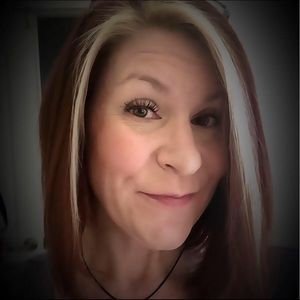 Meet your Posher, Stacey